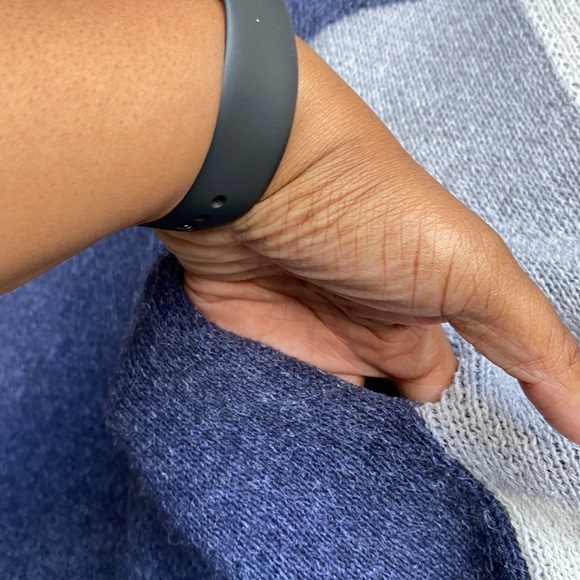 Preowned S Cardigan - Picture 9 of 11